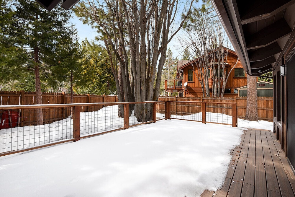 Woodland Getaway in Tahoe City, US