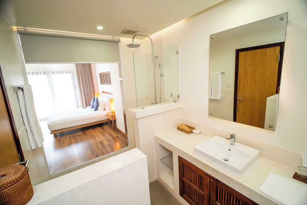 Allezboo Beach Resort & Spa
