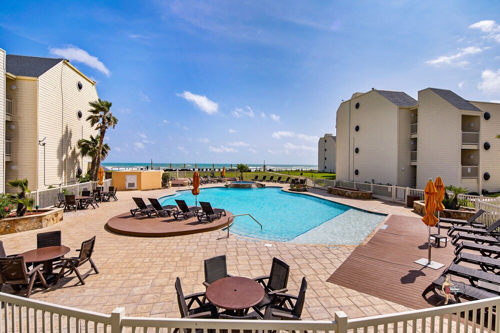Bahia Mar Solare Resort Condos