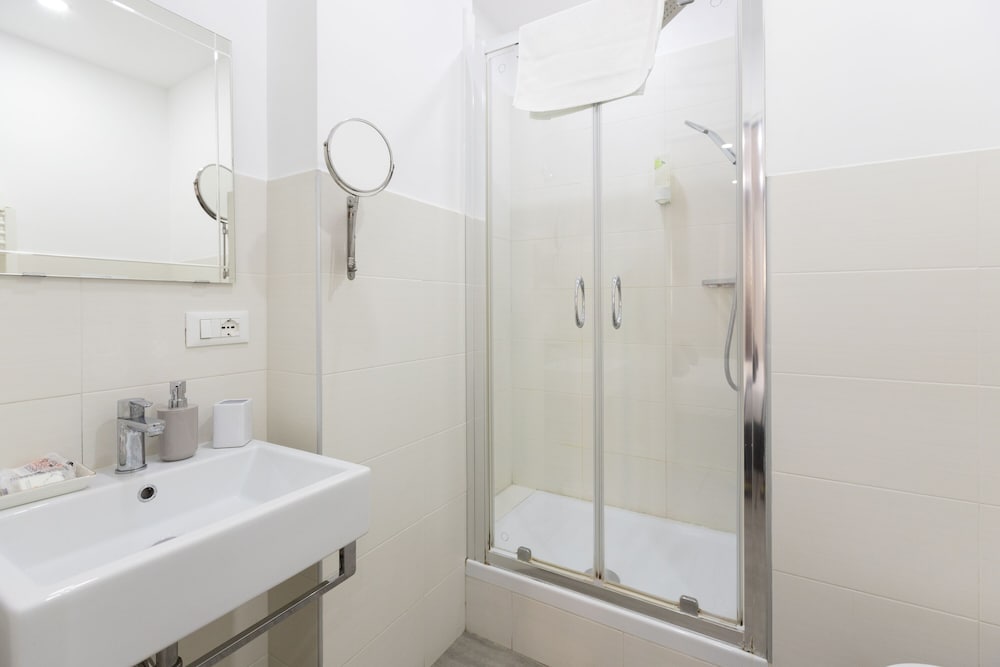 247 LuxuryRooms