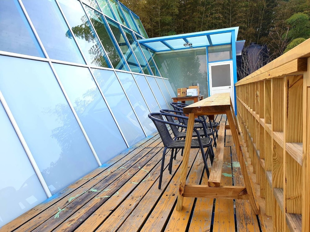 Shen Shan Lin Nai B&B