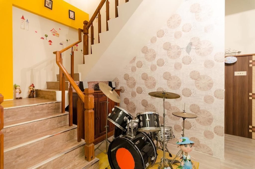 Santorini Music Family B&B