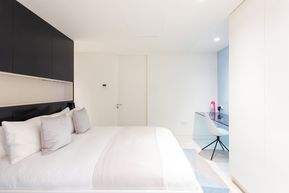 Designer Apartment in Mayfair