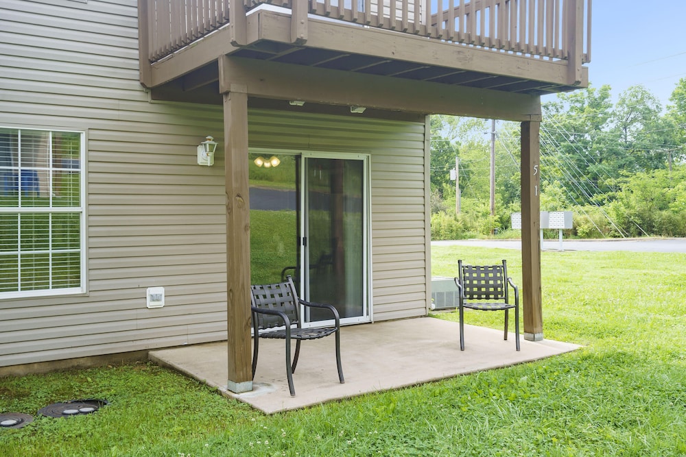 Abby Lane Leisure Time - Near Lake Taneycomo view 5