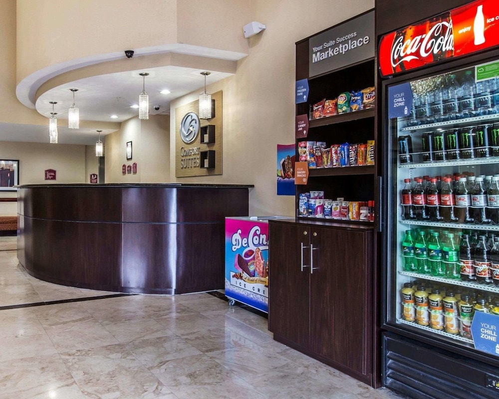 Waycross Vacations - Comfort Suites Waycross - Property Image 12
