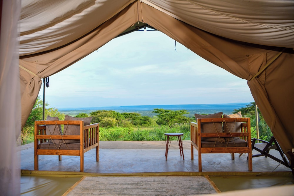 Oldarpoi Mara Camp