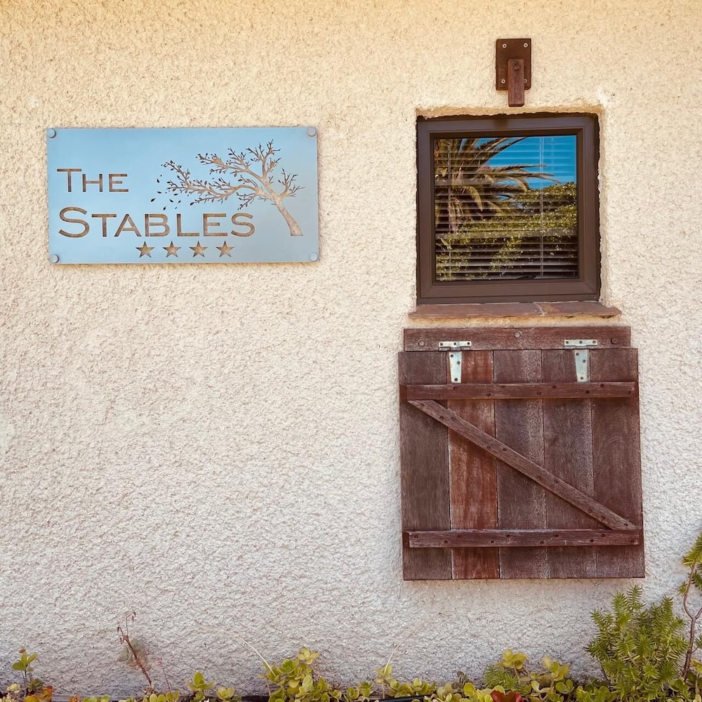 Sandpebbles Estate
