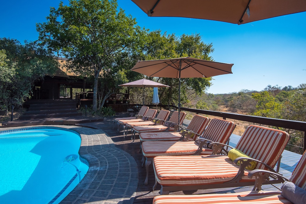 Waterbuck Game Lodge