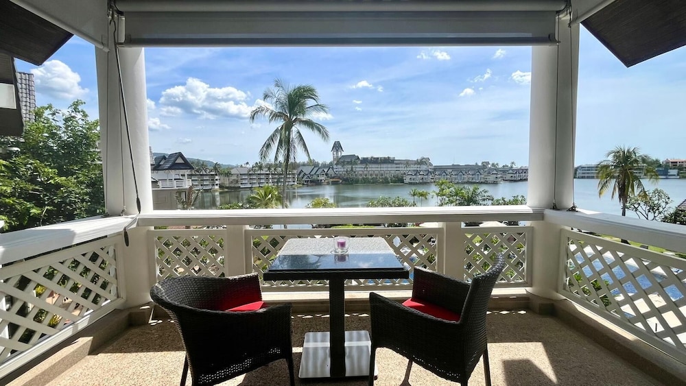 Luxury Seaview 6 Bedrooms With Infinity Pool Villa, Private Gym, Superfast Wifi