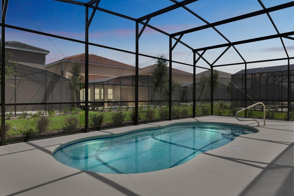 7053ows-solterra Resort - Image 5