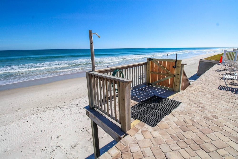 Surfside 107
