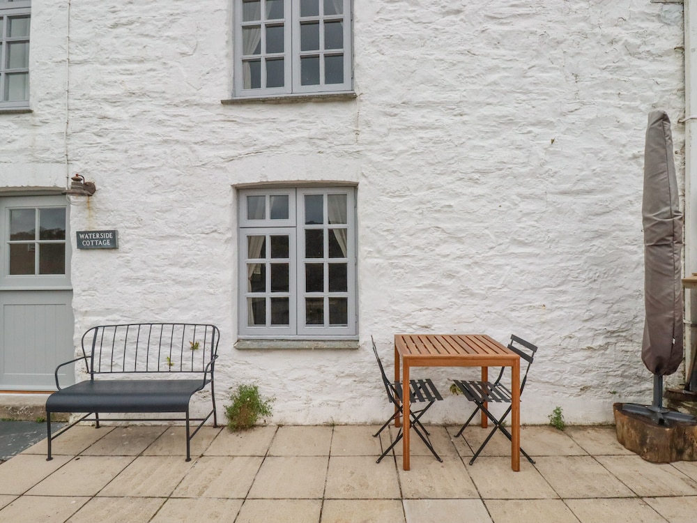 Waterside Cottage