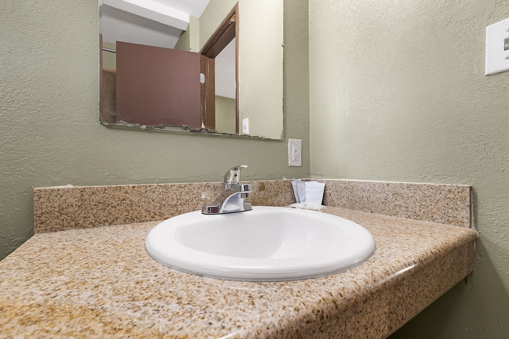 Chico Vacations - Safari Inn - Chico - Property Image 8