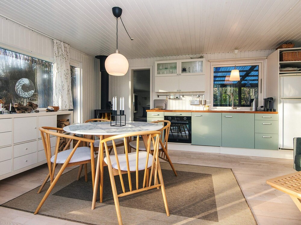 Peaceful Cabin Retreat in Ebeltoft