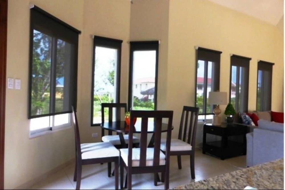 Two Bedroom With Jaccuzi Gated view 4