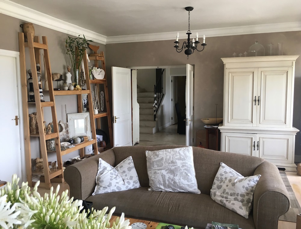 Roseroc Boutique Guest House