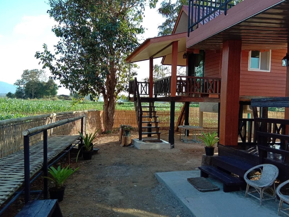 Phu Resort