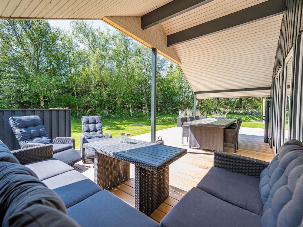 6 Person Holiday Home in Blavand view 4