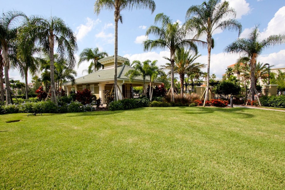 4013 201 Vista Cay
