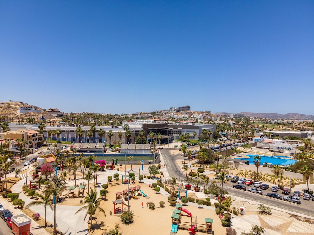 Punto Nima  Luxury Condos view 5