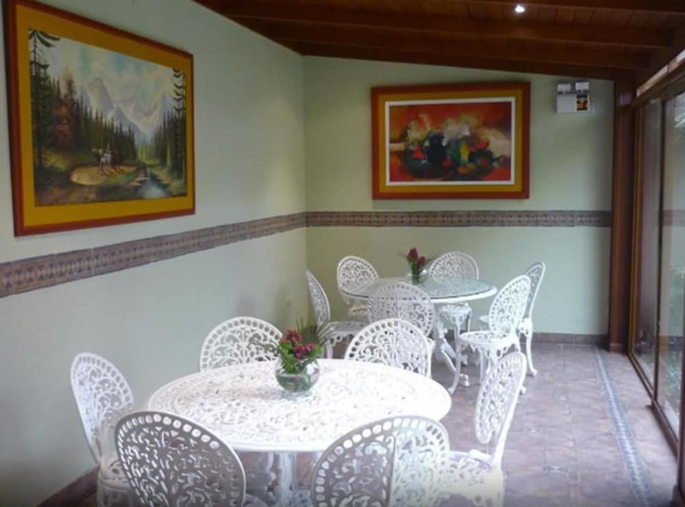 Sevilla House