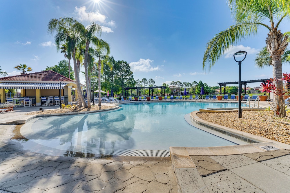 7 Mi to Wdw, Resort Perks: Retreat in Kissimmee!