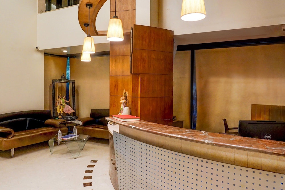 Premium Room Near Pataleshwar Temple, Pune