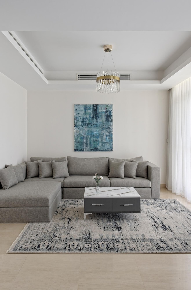 Vesta - Luxury APT - 3BR - Cfc VI view 2
