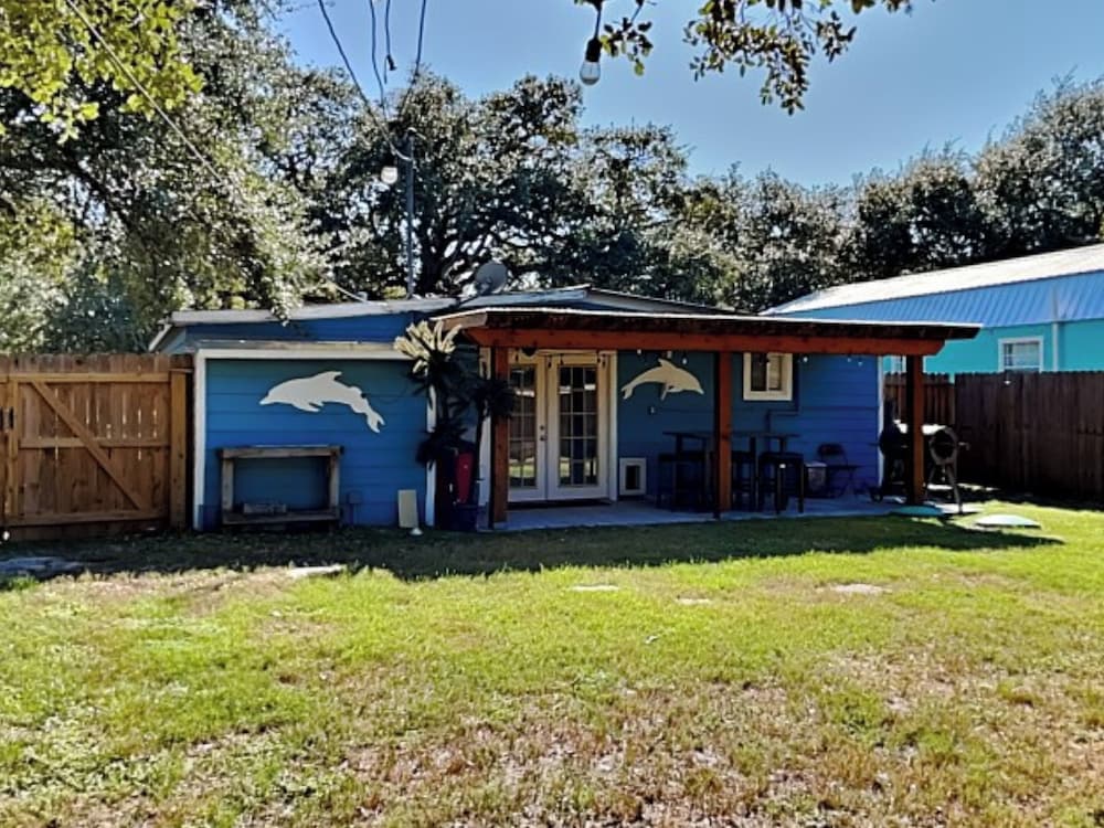 The Charming Cozy Cottage by Miss Kitty’s
