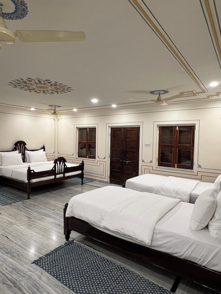 Raghunath Haveli - A Heritage Homestay