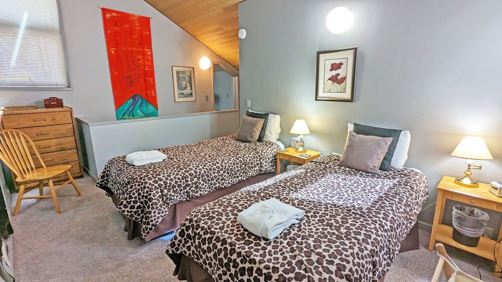 Mt View Lodge 36 2 Bedroom Condo