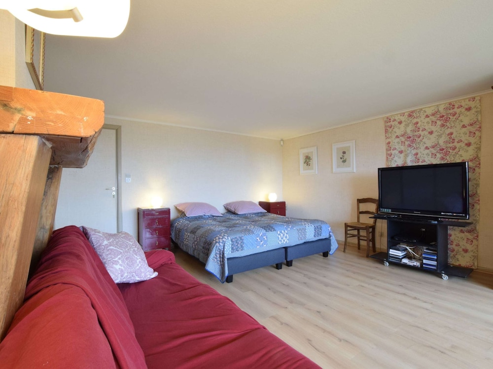 Charming House, Perfect for Family Holidays view 3