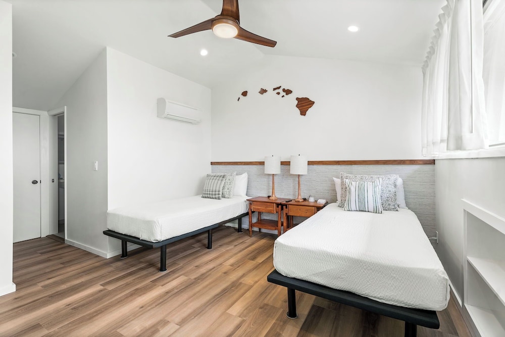 Fully Air-conditioned - Updated Top Floor Including Loft - Ocean Views - Vrkcv