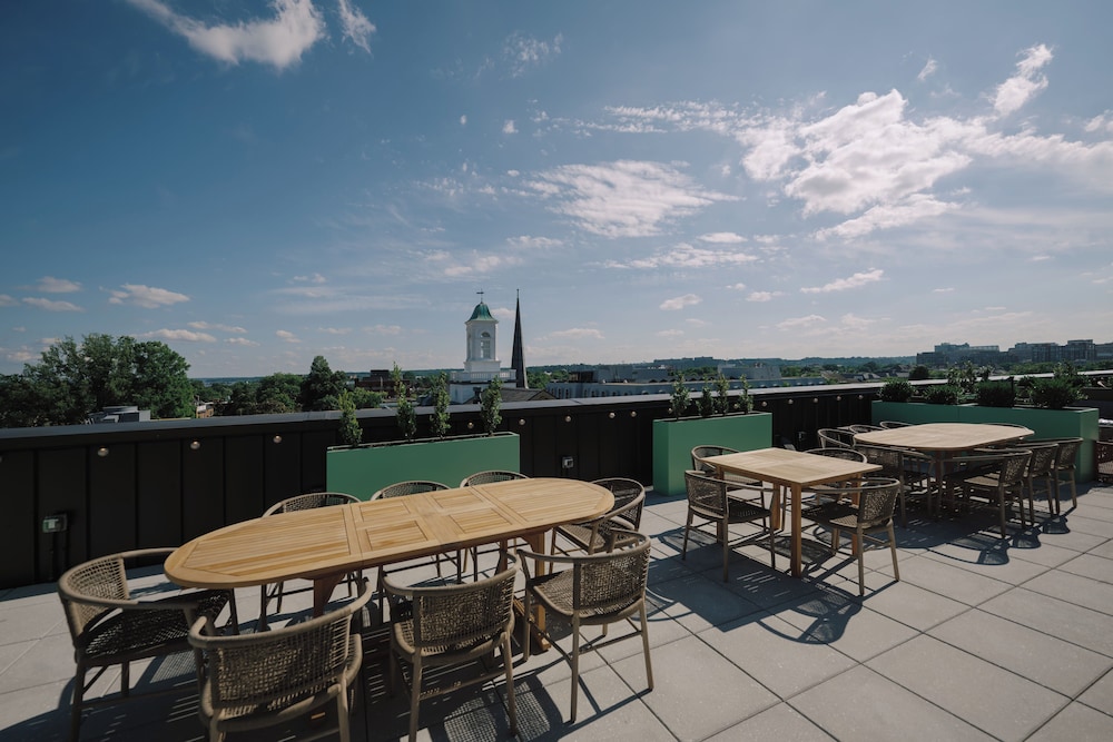 Hotel Heron Old Town Alexandria - Property Image 46