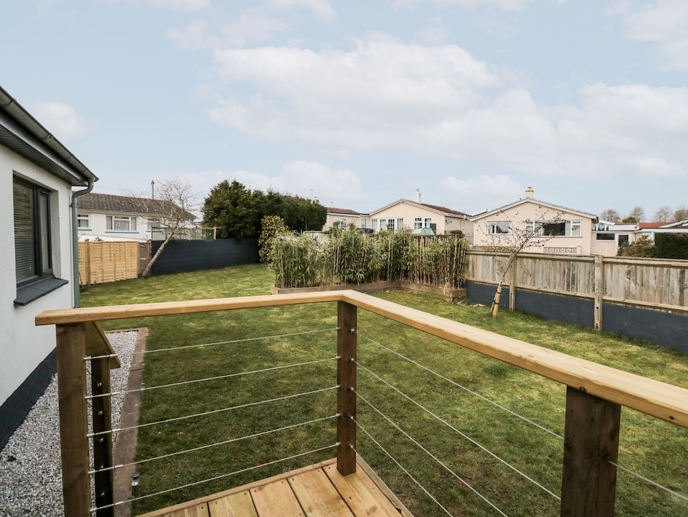 38 Venn Park