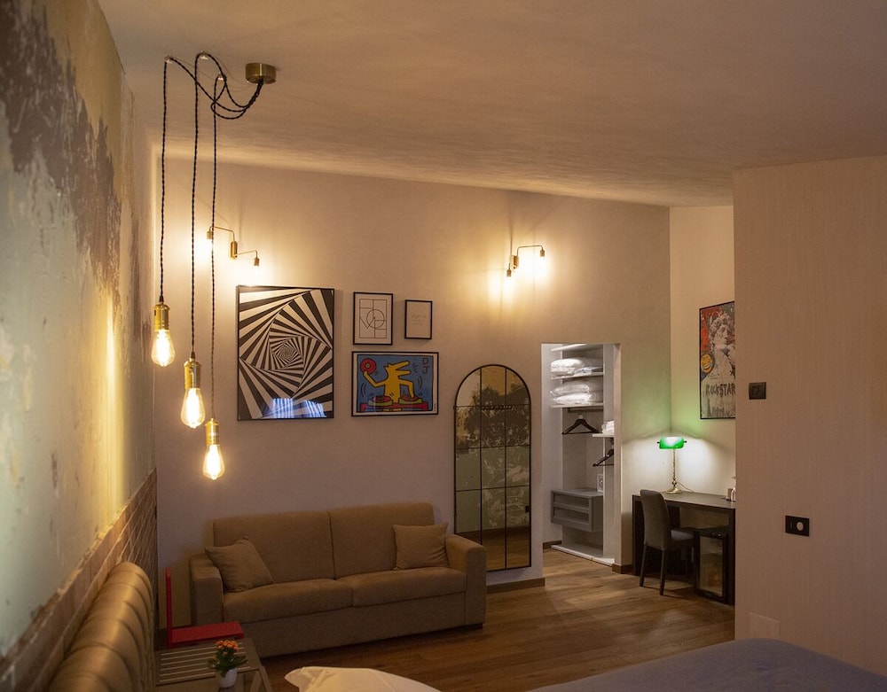 MANTRA Suite&Room
