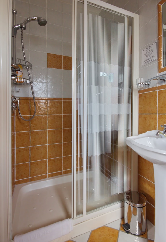 Oranhill Lodge B&B view 2