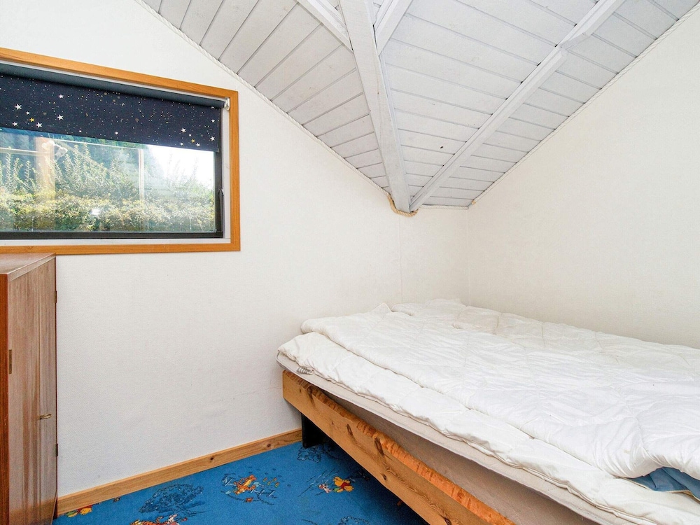 6 Person Holiday Home in Skibby-by Traum view 4
