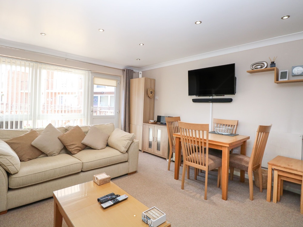 30 The Waterside Holiday Park