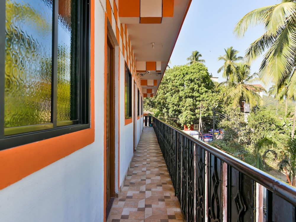 OYO 12199 Porto De Vintage Holiday Homes