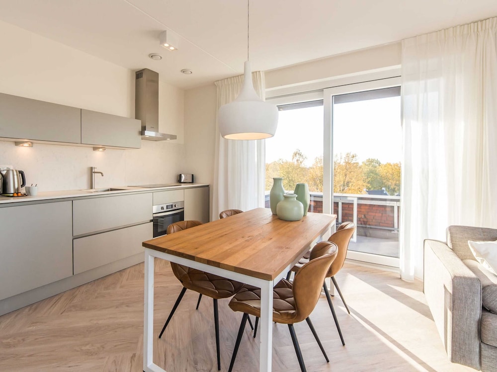 Luxurious, Spacious Suite Near Maastricht view 3