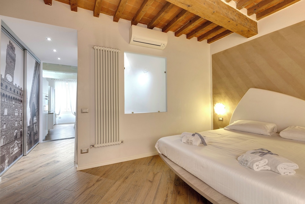 Top Edge Hostel