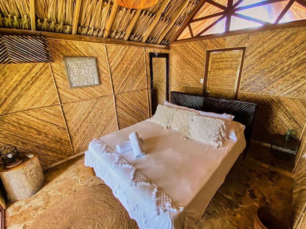 Hotel Isla Mucura