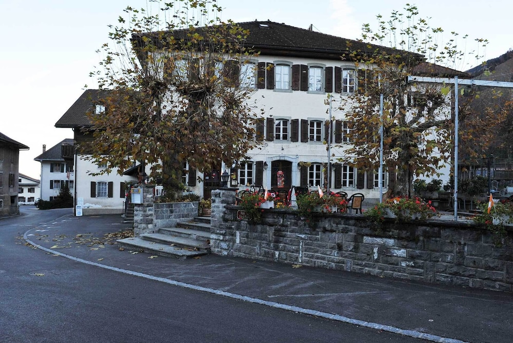 Hotel Hôtel Restaurant du Vanil Noir - Image 1