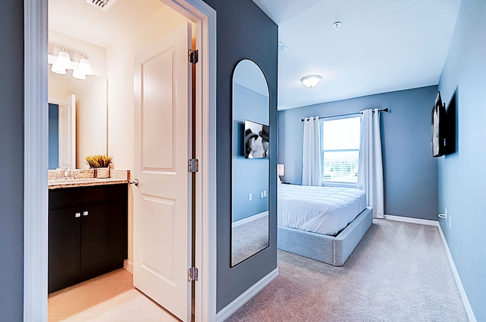 16101 Dream Home Perfect for Families Near Disney Water Parks