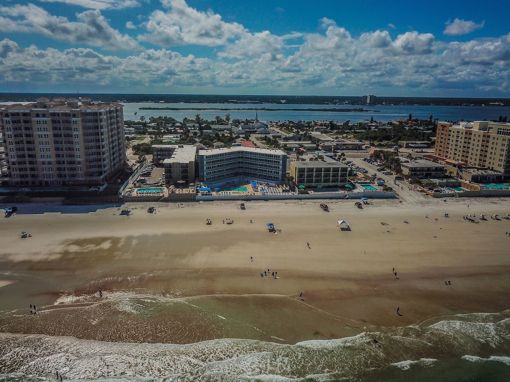 Sea Club IV