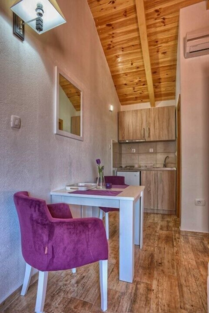 Guest House Harmonia