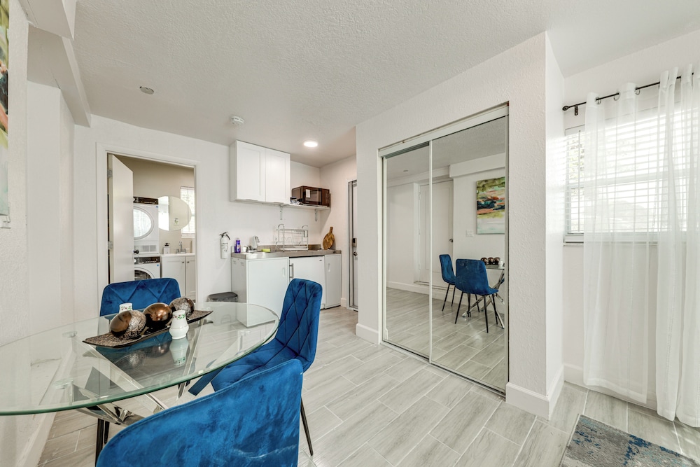2 Mi to Hard Rock Stadium: Studio in Miami Gardens