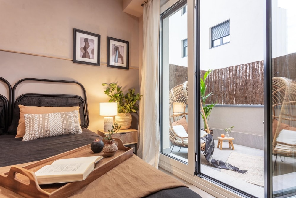 Abardok - 1 Bedroom and Terrace in R os Rosas