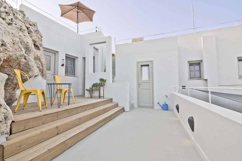 Lindos Comfy Suites